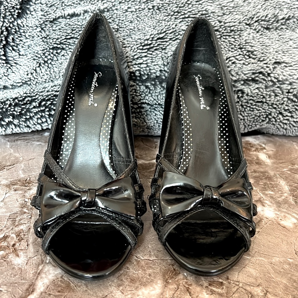 SALE! DEAL! SEXY Vintage Pin-Up Rockabilly Style Black Bow Y2K Open-Toe Heels